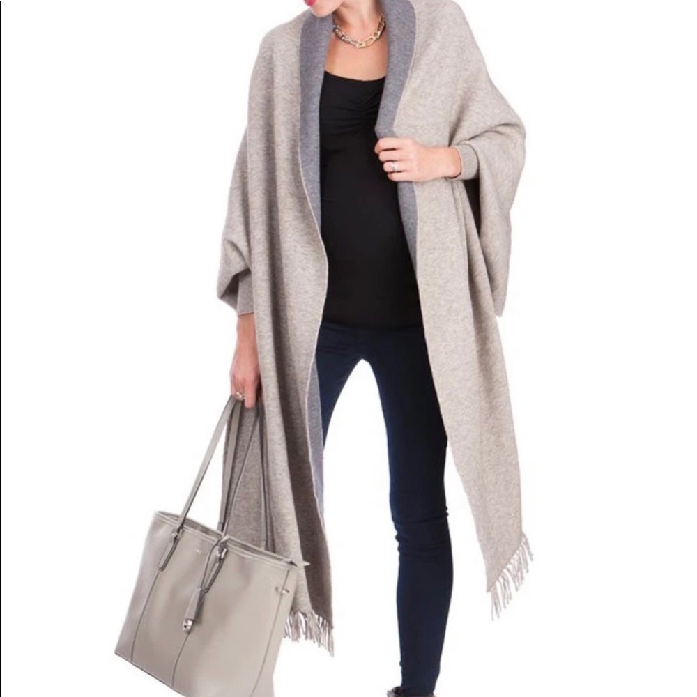 Sleeved scarf ( maternity )